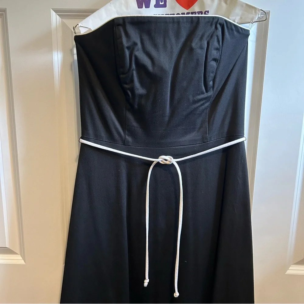 White House Black Market Women’s Dress - Picture 3 of 12